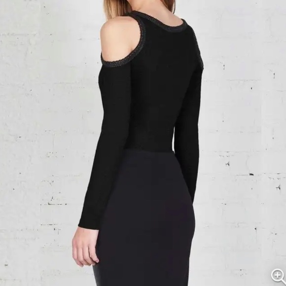 { 7 for 45$ } Bailey 44 X Anthropologie Harlow black open shoulder raw hem top - Picture 7 of 8
